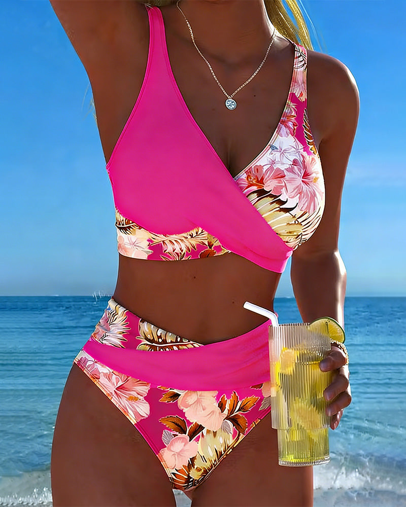 Contrast Floral Print Bikini with Cutout