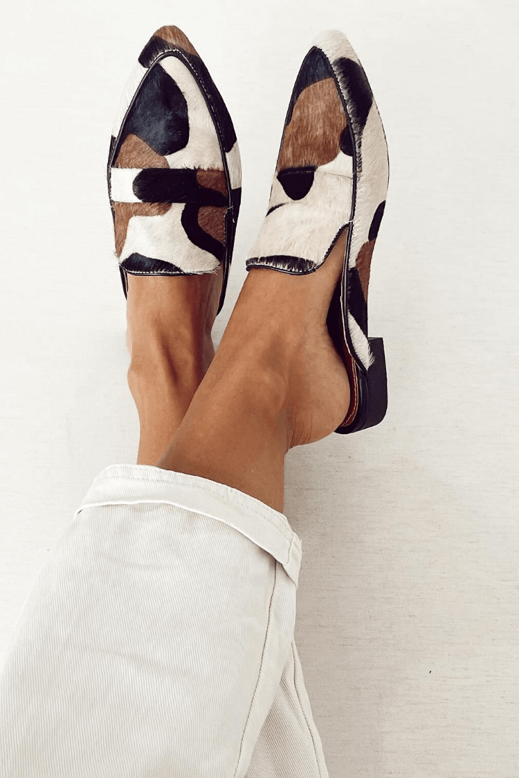 MOCASSINS WITH ABSTRACT PATTERN
